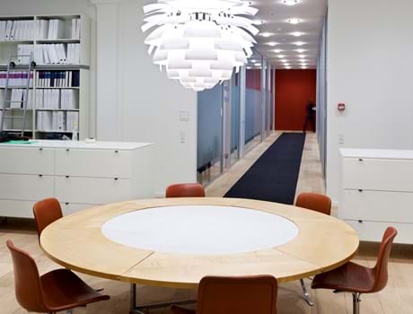 bruun og hjejle mødebord og gang, Fraster filt tæppe